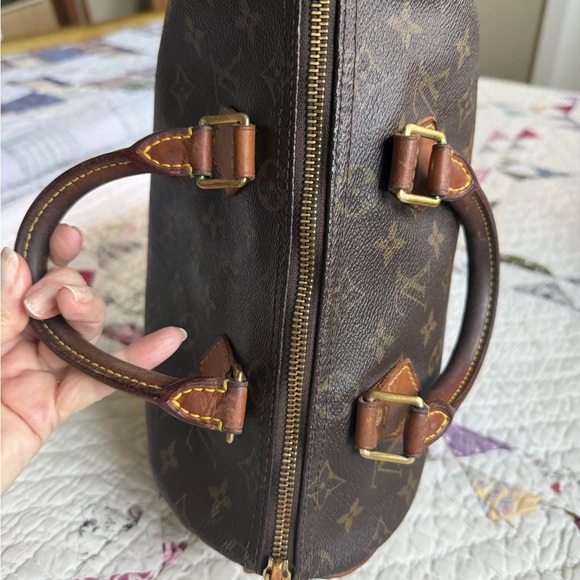 Louis Vuitton Monogram Speedy 25 - Picture 12 of 16